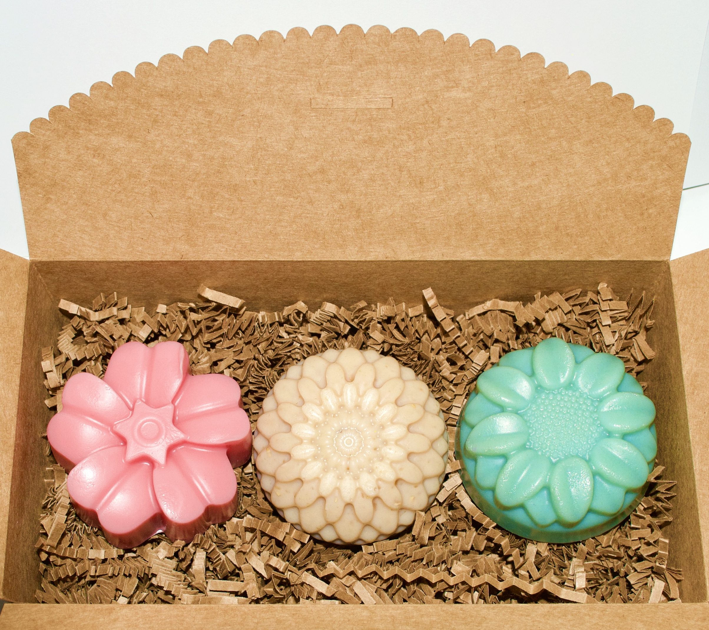 3-flower-soap-gift-box-set-deb-onaire-soapworks